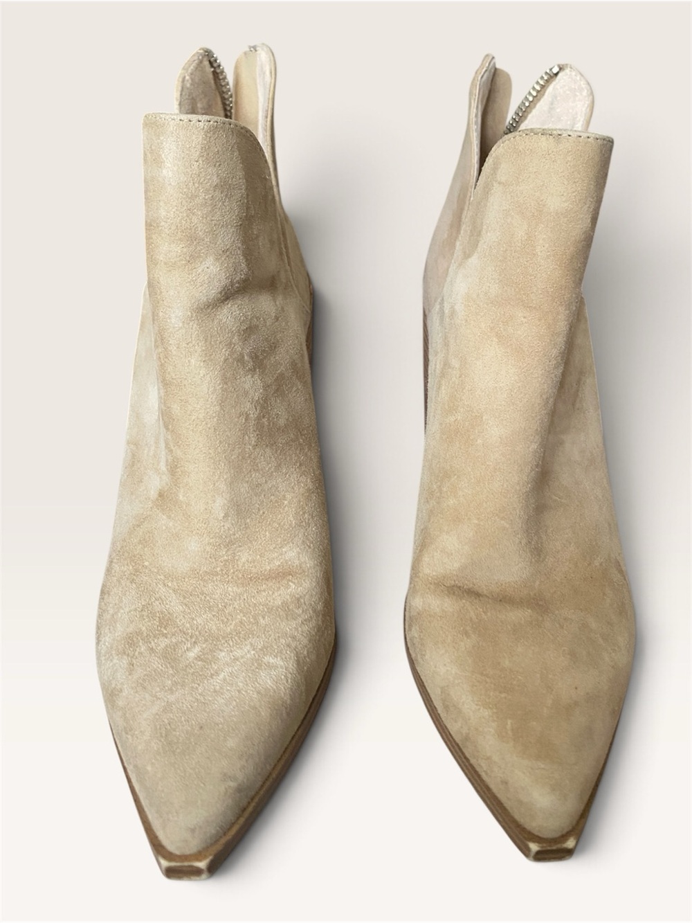 Steve Madden Alyse Suede Pointed Toe V-Cut Out Stacked Block Heel Ankle Booties - Picture 2 of 6